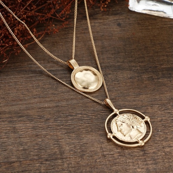 Anthropologie Jewelry - 🖤Double chain necklace